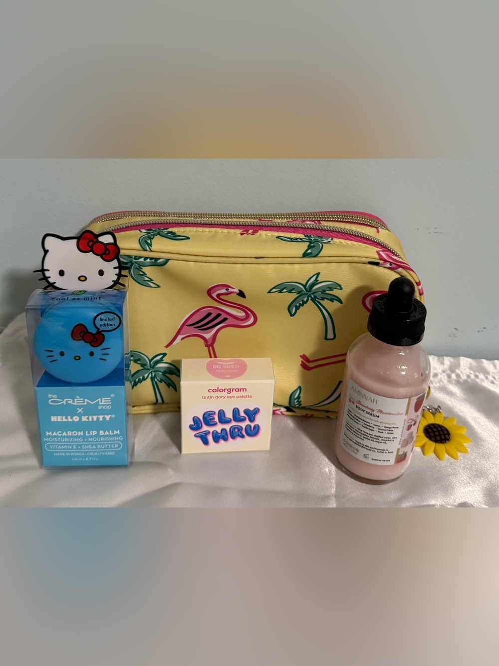 Beauty Bundle w/Flamingo Print travel bag, Aminnah serum, eye pallet & lip balm!